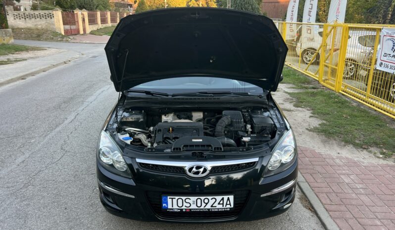 HYUNDAI I30 KOMBI – 1.4 DOHC 109KM – KLIMA – EL.SZYBY – IMPORT NIEMCY full