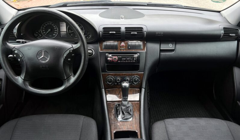 MERCEDES W203 LIFT C180 KOMPRESSOR 143KM – AUTOMAT – NOWY ROZRZĄD – IMPORT NIEMCY full