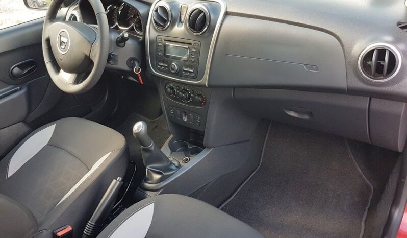 Dacia Sandero Stepway 0.9 TCe Laureate full
