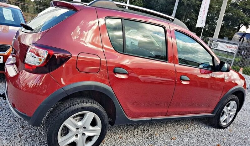 Dacia Sandero Stepway 0.9 TCe Laureate full