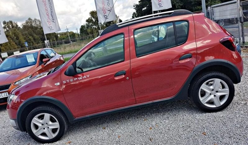 Dacia Sandero Stepway 0.9 TCe Laureate full