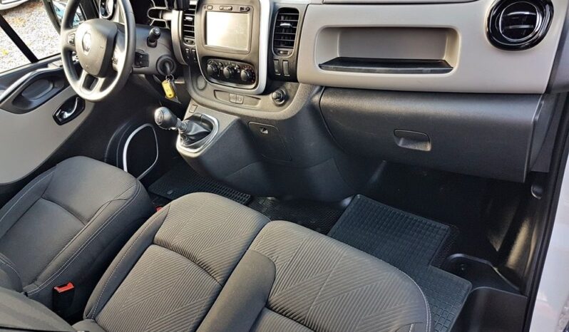 Piękny RENAULT TRAFIC 1.6 diesel 120KM przeb 165tyś SERWIS 100ZWYPADEK 1ROK GWARANCJI full