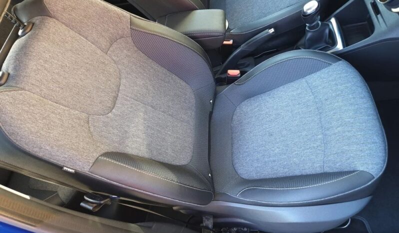 Renault Captur 1.3 TCe Intens full