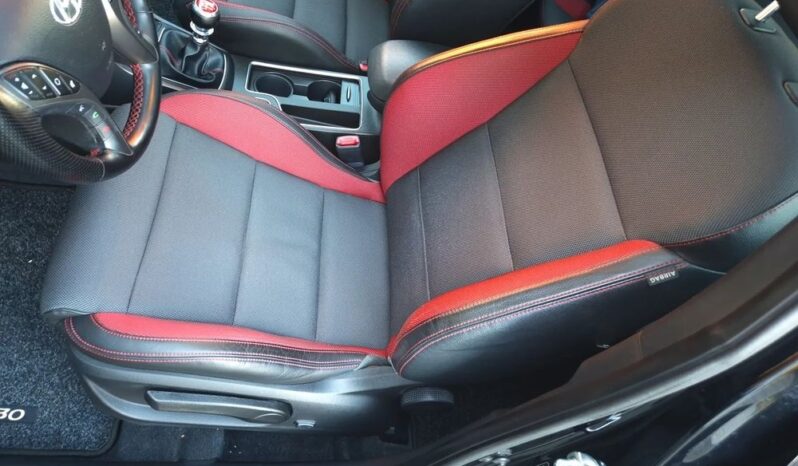 Hyundai i30 1.6 T GDI Turbo full