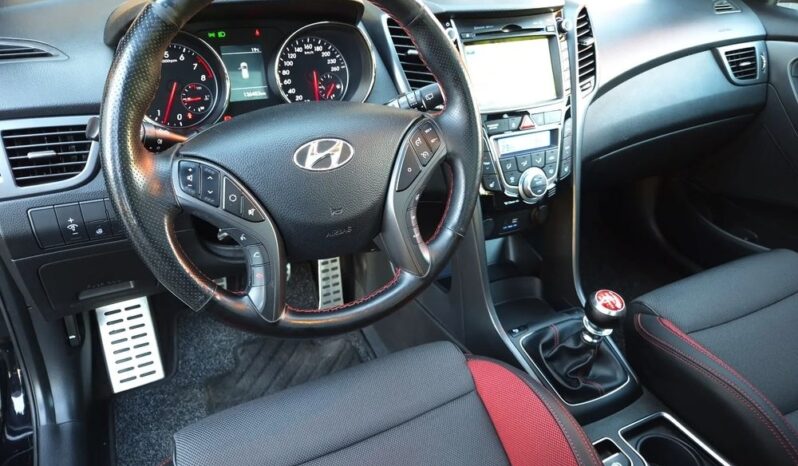 Hyundai i30 1.6 T GDI Turbo full