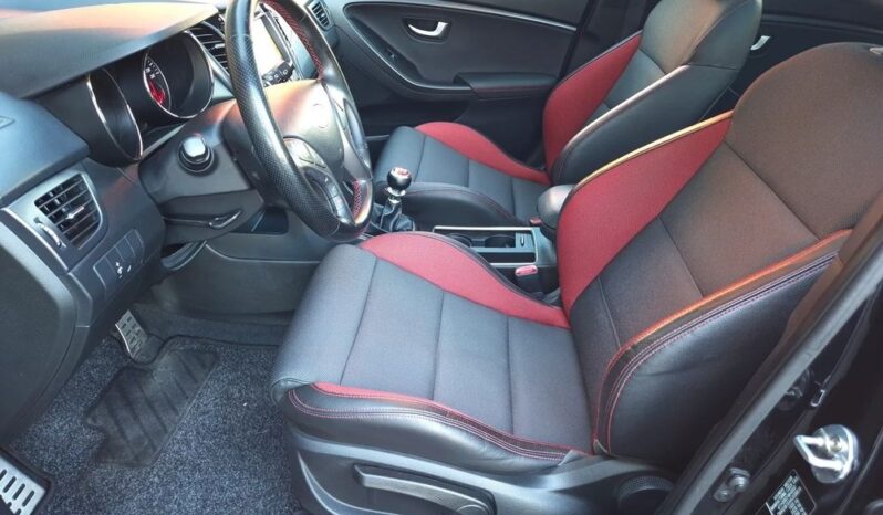Hyundai i30 1.6 T GDI Turbo full