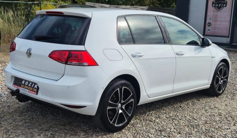Volkswagen Golf 2015r. 1.6 TDI ! Klimatronik ! Asystent parkowania LED full