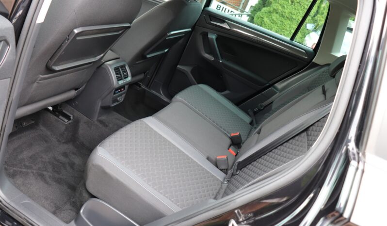 VOLKSWAGEN TIGUAN 2.0 TSI 4X4 DSG, SERWISOWANY, GWARANCJA full