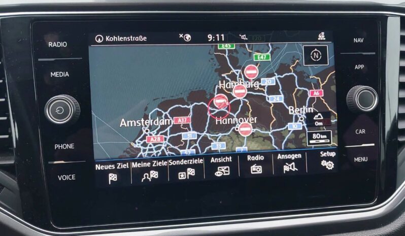 VW T-Roc IQ.DRIVE 1,0 TSI full
