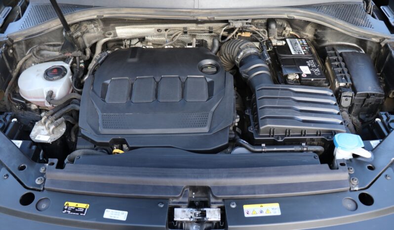 VOLKSWAGEN TIGUAN 2.0 TDI DSG 4X4, KAMERA COFANIA, 1 WŁAŚCICIEL, SERWISOWANY, GWARANCJA full