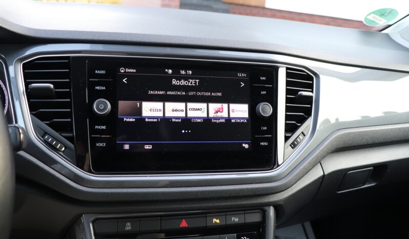 VOLKSWAGEN T-ROC 1.0 TSI, NISKI PRZEBIEG, BOGATE WYPOSAŻENIE, SERWISOWANY, GWARANCJA full