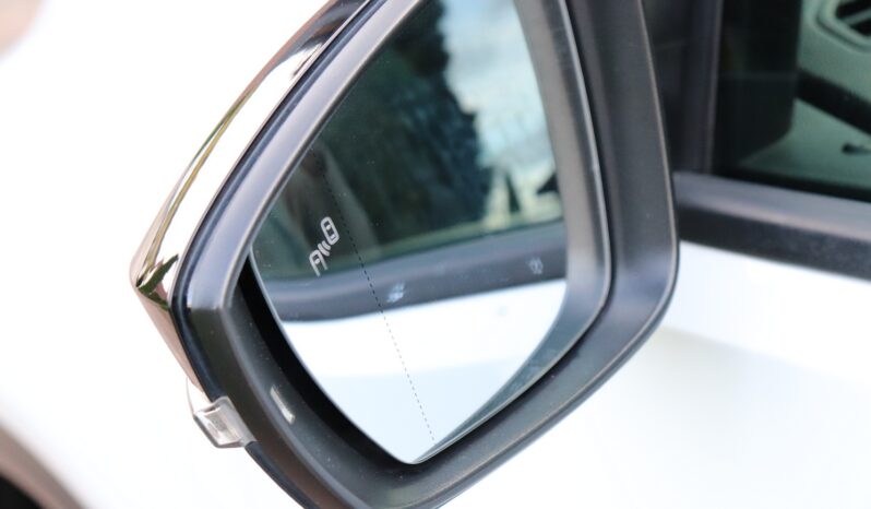 VOLKSWAGEN T-ROC 1.0 TSI, NISKI PRZEBIEG, BOGATE WYPOSAŻENIE, SERWISOWANY, GWARANCJA full