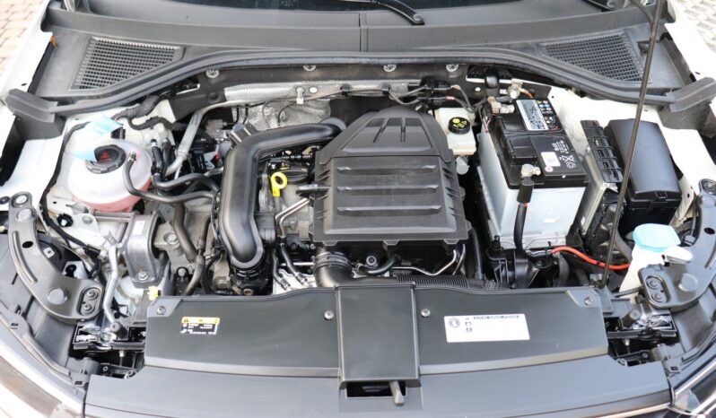 VOLKSWAGEN T-ROC 1.0 TSI, NISKI PRZEBIEG, BOGATE WYPOSAŻENIE, SERWISOWANY, GWARANCJA full