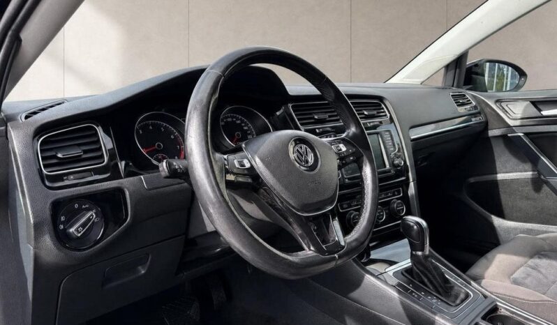 Volkswagen Golf 1.2 TSI BlueMotion Technology DSG Trendline full
