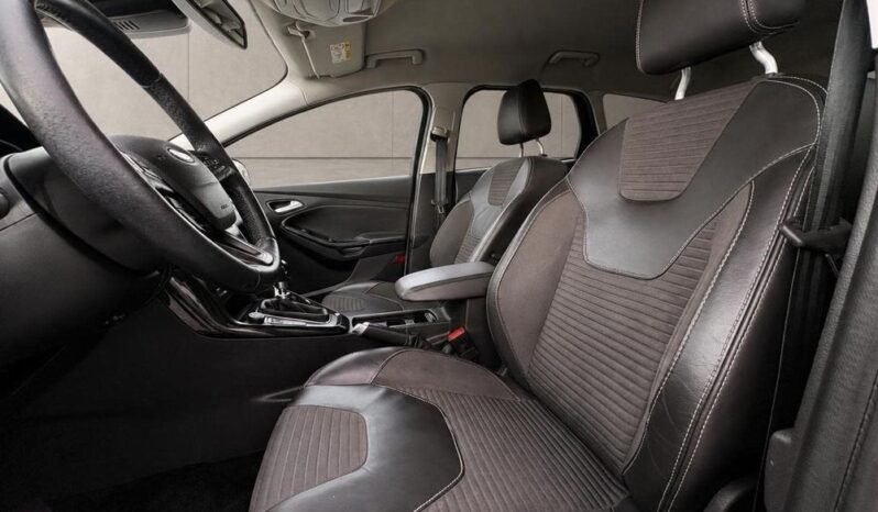 Ford Focus 1.0 EcoBoost Titanium full
