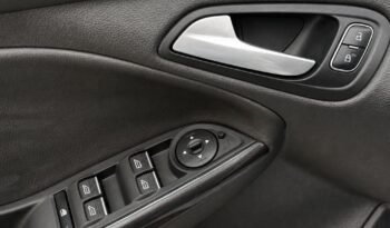 Ford Focus 1.0 EcoBoost Titanium full