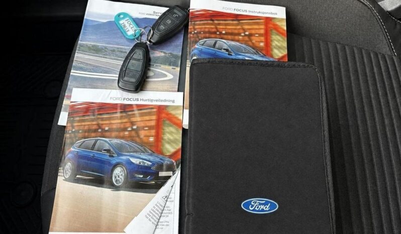 Ford Focus 1.0 EcoBoost Titanium full
