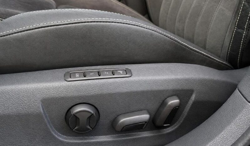 Skoda Superb 2.0 TDI DSG Style full