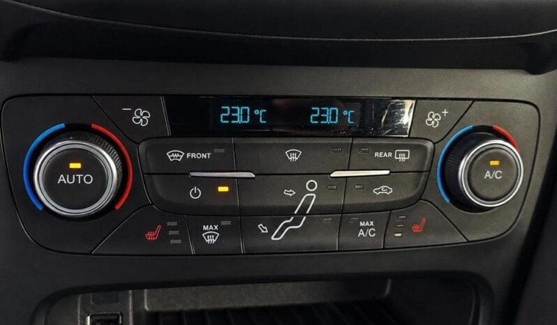 Ford Focus 1.0 EcoBoost Titanium ASS PowerShift full