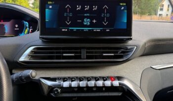 Peugeot 3008 225 e-EAT8 GT full
