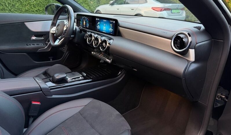 Mercedes-Benz CLA 250 e 8G-DCT AMG Line full