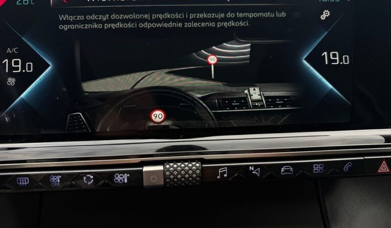 DS Automobiles DS 7 Crossback full