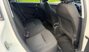 Peugeot 208 1.6 BlueHDi Active full