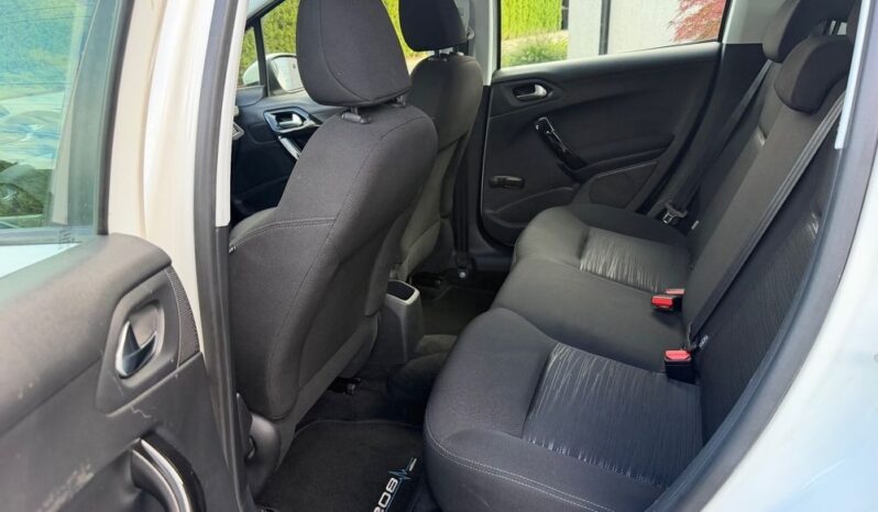 Peugeot 208 1.6 BlueHDi Active full