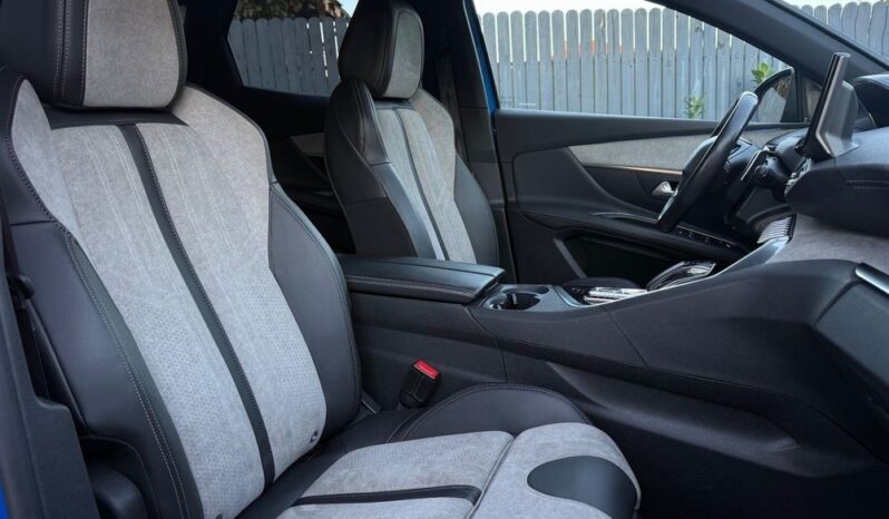 Peugeot 3008 full