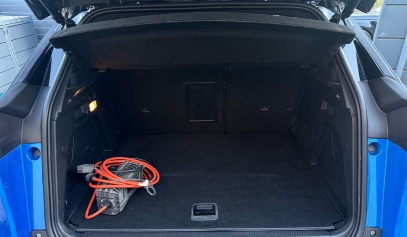 Peugeot 3008 full