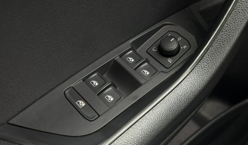 Škoda Karoq krajowy automat  1.5 Tsi 150km full