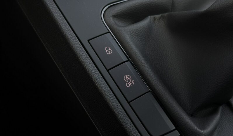 Seat Ibiza I właściciel Salon Polska Poleasingowy Serwis ASO VAT 23% V (2017-) full