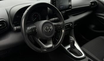 Toyota Yaris Salon Polska Poleasingowy Serwis ASO VAT 23% Bezwypadkowy I właściciel IV (2020-) full