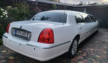 Lincoln Town Car 4,6 223 KM 9 Osób Max Długi Vat 23% Zapraszamy !!! III (1998-2011) full