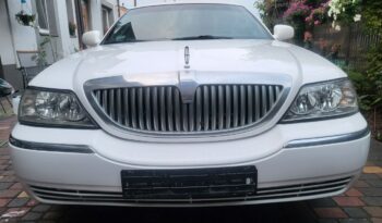 Lincoln Town Car 4,6 223 KM 9 Osób Max Długi Vat 23% Zapraszamy !!! III (1998-2011) full