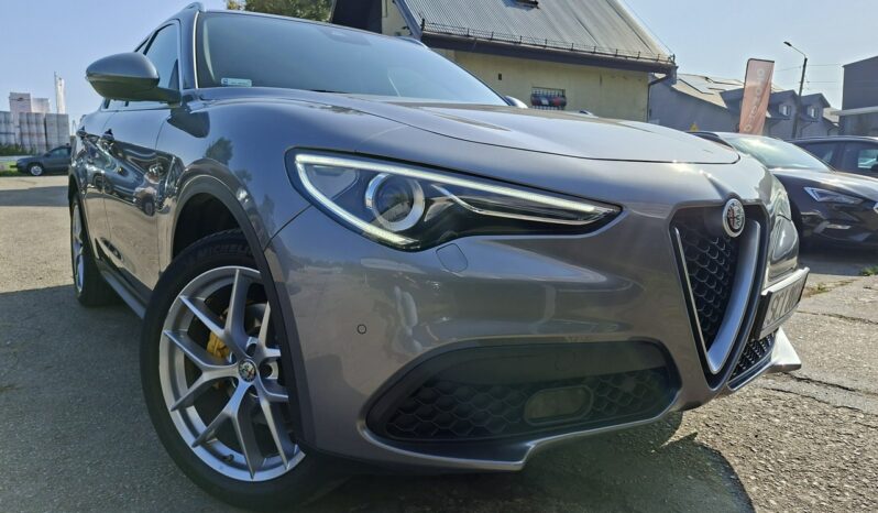 Alfa Romeo Stelvio Klimatronic 2-stref, Podgrz. fotele + kierownica, PL Salon, PDC 2x full