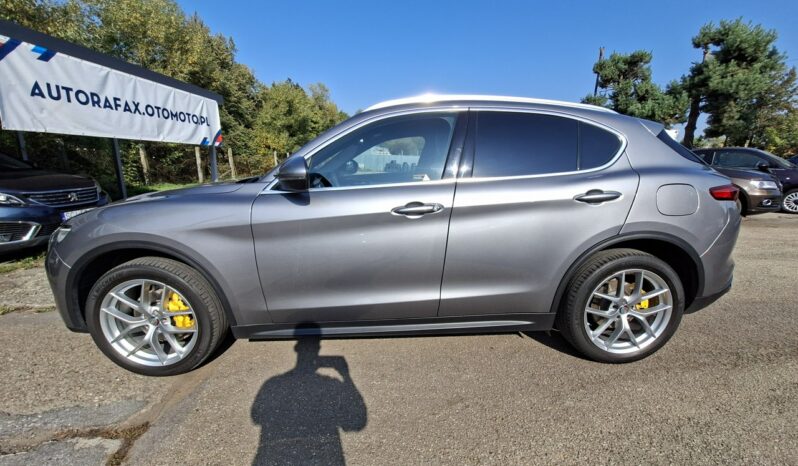 Alfa Romeo Stelvio Klimatronic 2-stref, Podgrz. fotele + kierownica, PL Salon, PDC 2x full