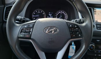 Hyundai Tucson Klimatronic 2-stref, Podgrz. fotele, Hak, PDC, Kamera cofania, Navi III (2015-2020) full
