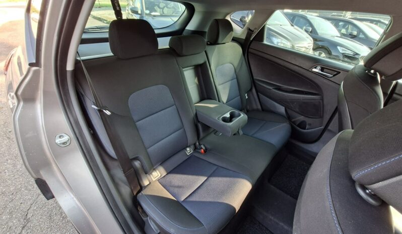 Hyundai Tucson Klimatronic 2-stref, Podgrz. fotele, Hak, PDC, Kamera cofania, Navi III (2015-2020) full