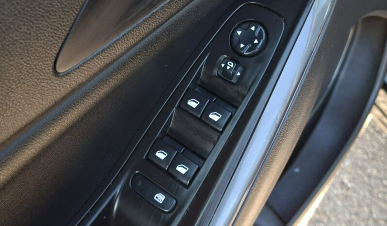 Opel Grandland X Klimatronic 2-stref, Podgrz. fotele przód i tył + kierownica, PDC 2x full