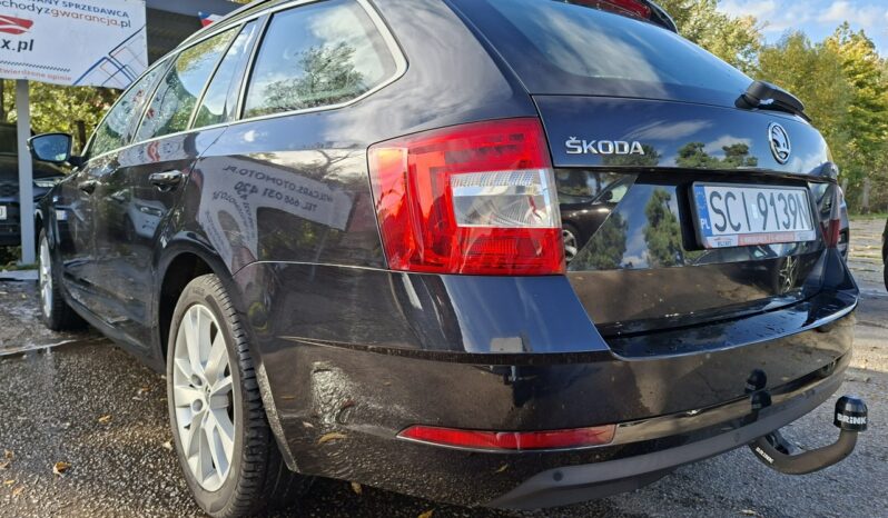 Škoda Octavia Klimatronic 2-stref, Podgrz. fotele, Hak, LED, PDC 2x, CarPlay III (2013-) full