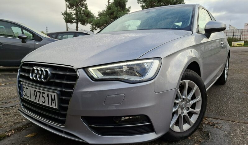 Audi A3 3-drzwiowe Klimatronic 2-stref, Podgrz. fotele, Navi, PDC, Bi-Xenon, Hak 8V (2012-) full