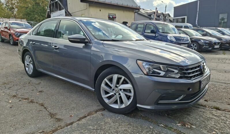 Volkswagen Passat Klimatronic 2-stref, Skóra, Podgrz. fotele, CarPlay/AndroidAuto B8 (2014-2023) full