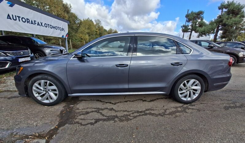 Volkswagen Passat Klimatronic 2-stref, Skóra, Podgrz. fotele, CarPlay/AndroidAuto B8 (2014-2023) full