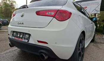 Alfa Romeo Giulietta Quadrifoglio Verde, Klimatronic, DNA, Bi-Xenon, PDC, 2 kpl. kół, BOSE full
