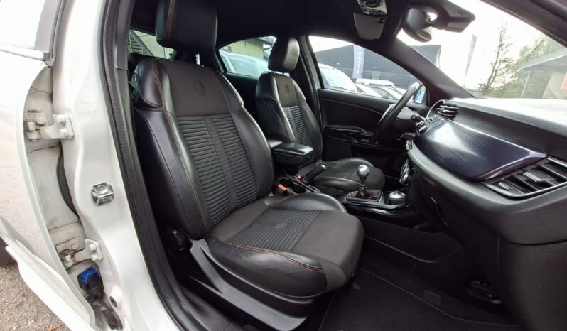 Alfa Romeo Giulietta Quadrifoglio Verde, Klimatronic, DNA, Bi-Xenon, PDC, 2 kpl. kół, BOSE full