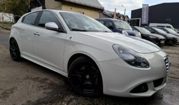 Alfa Romeo Giulietta Quadrifoglio Verde, Klimatronic, DNA, Bi-Xenon, PDC, 2 kpl. kół, BOSE full