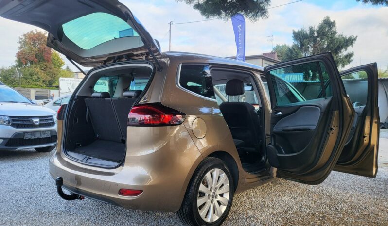 Opel Zafira C (2011-) full