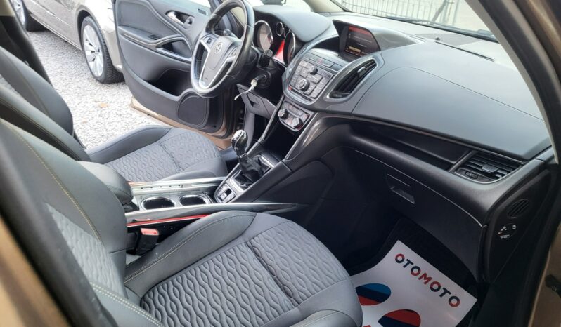 Opel Zafira C (2011-) full
