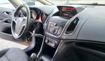 Opel Zafira C (2011-) full